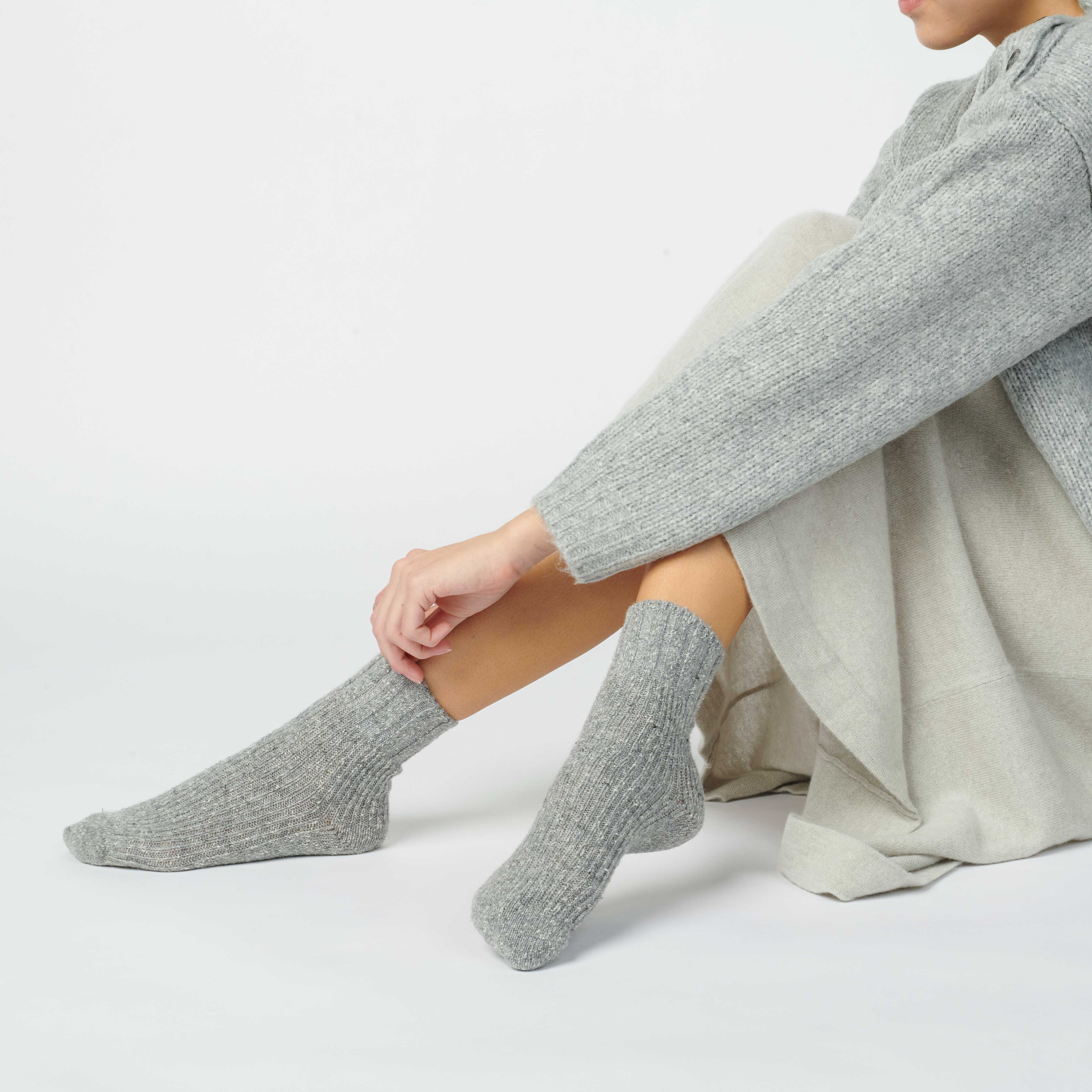 Hooray Sock Co. Jumper Light Grey Wool Socks. Classic cozy comfort in wool. Shorter crew length, 45% Wool, 15% Spandex, 40% Acrylic. Size: Small (US women&#39;s 4-10).